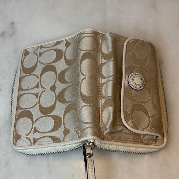 Coach Ashley Signature Sateen Small Zip Wallet - Picture 12 of 16